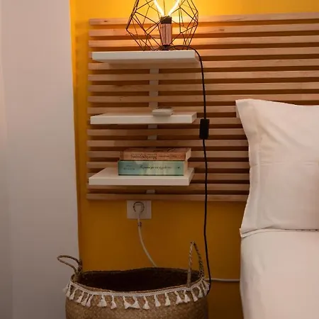 Retro Boutique Apt W Balcony In Historical Area * Салоніки